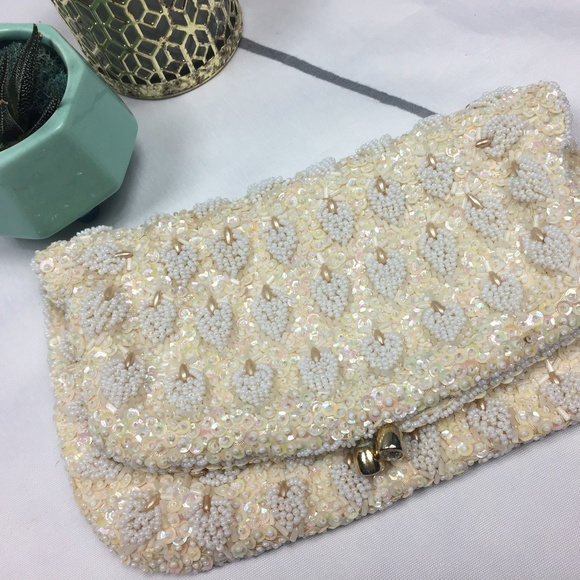 VINTAGE Handmade beaded clutch by The Broadway - Picture 1 of 8